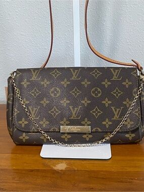 Canvas Crossbody with Gold Hardware